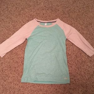 Under Armour 3/4 sleeve shirt